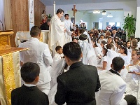 2014MAY17 -  O5H0941 - 4x6 or 8x10  You can order photo through FotoMoto by clicking the shopping cart icon on the bottom right. Ordered images will be higher resolution and color corrected.