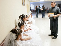 2014MAY24 -  O5H1285 - 4x6 or 8x10  You can order photo through FotoMoto by clicking the shopping cart icon on the bottom right. Ordered images will be higher resolution and color corrected.