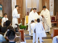 2014MAY24 -  O5H1447 - 4x6 or 8x10  You can order photo through FotoMoto by clicking the shopping cart icon on the bottom right. Ordered images will be higher resolution and color corrected.