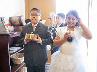 2016MAY14B -  O5H3242 - 4x6 or 8x10  You can order photo through FotoMoto by clicking the shopping cart icon on the bottom right. Ordered images will be higher resolution and color corrected.