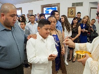 2016MAY14B -  O5H3286 - 4x6 or 8x10  You can order photo through FotoMoto by clicking the shopping cart icon on the bottom right. Ordered images will be higher resolution and color corrected.