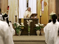 2017APR15 -  O5H4401 - 4x6 or 8x10  You can order photo through FotoMoto by clicking the shopping cart icon on the bottom right. Ordered images will be higher resolution and color corrected.