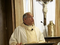 2018MAY05 -  O5H0444 - 4x6 or 8x10  You can order photo through FotoMoto by clicking the shopping cart icon on the bottom right. Ordered images will be higher resolution and color corrected.