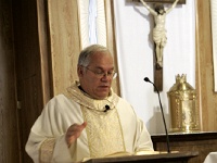 2018MAY05 -  O5H0445 - 4x6 or 8x10  You can order photo through FotoMoto by clicking the shopping cart icon on the bottom right. Ordered images will be higher resolution and color corrected.