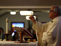 2019MAY18B - 1DX 9579 - 4x6 or 8x10  You can order photo through FotoMoto by clicking the shopping cart icon on the bottom right. Ordered images will be higher resolution and color corrected.