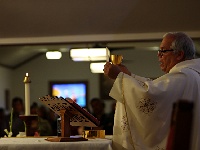 2019MAY18B - 1DX 9586 - 4x6 or 8x10  You can order photo through FotoMoto by clicking the shopping cart icon on the bottom right. Ordered images will be higher resolution and color corrected.